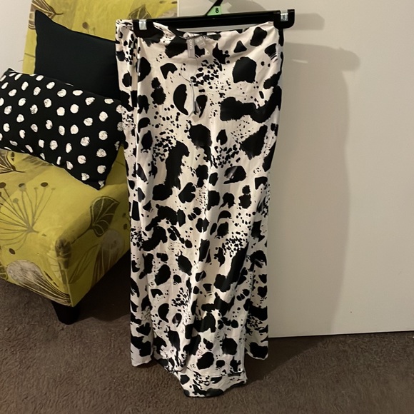 ASOS smudge print slip skirt size 8 - Picture 3 of 5